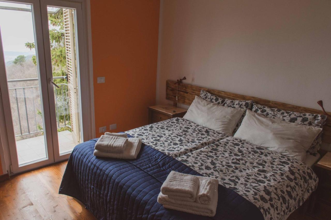 Bed And Breakfast Humus Sapiens Castiglione Chiavarese Buitenkant foto