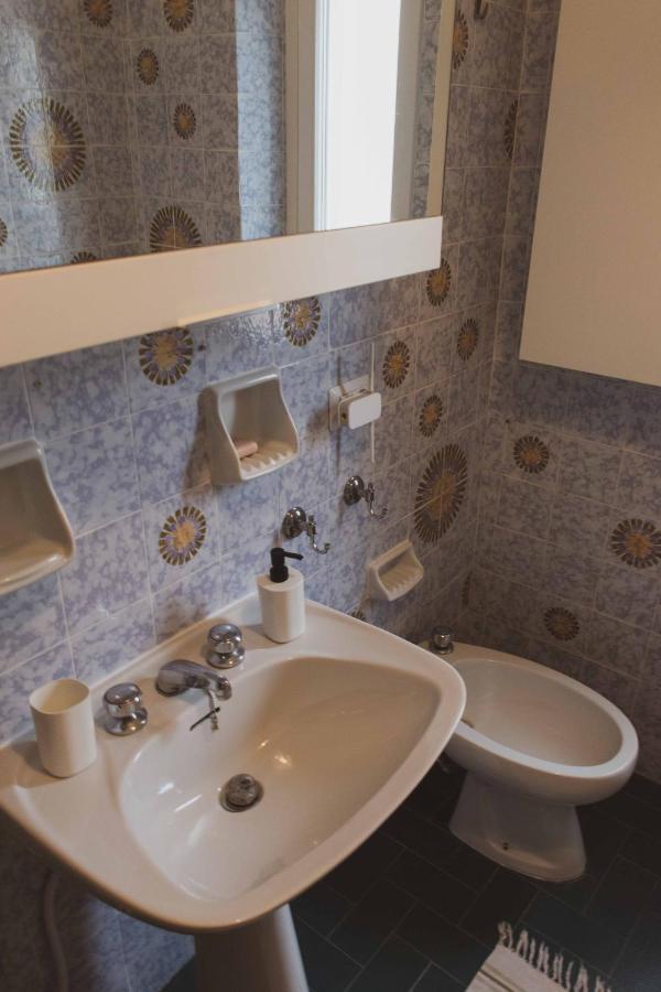 Bed And Breakfast Humus Sapiens Castiglione Chiavarese Buitenkant foto